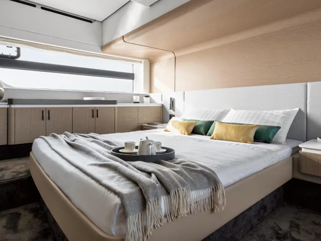 Azimut 53 Fly