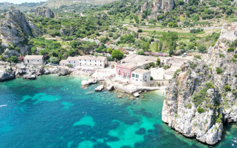 Barca & Snorkeling nella Riserva dello Zingaro e Faraglioni di Scopello: calette segrete e mare cristallino
