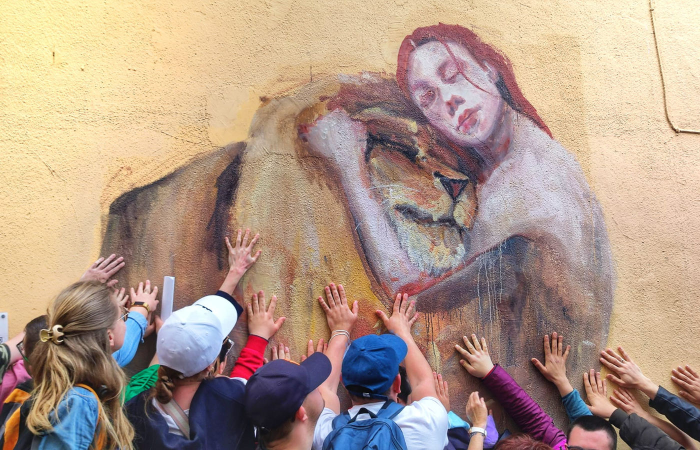 Lentini Street Art Tour: Scopri l’Arte Urbana in Sicilia