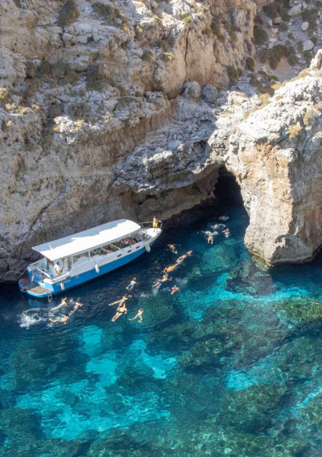 Tour in barca alle Grotte di Marettimo da Trapani