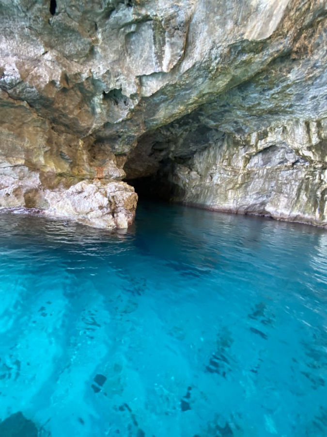 Tour in barca alle Grotte di Marettimo da Trapani