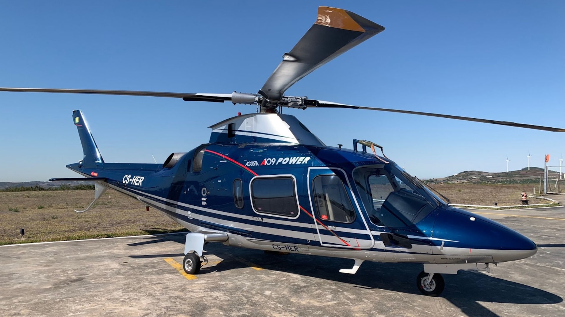 Sfiorando il Gigante: Tour Privato in Elicottero sull’Etna