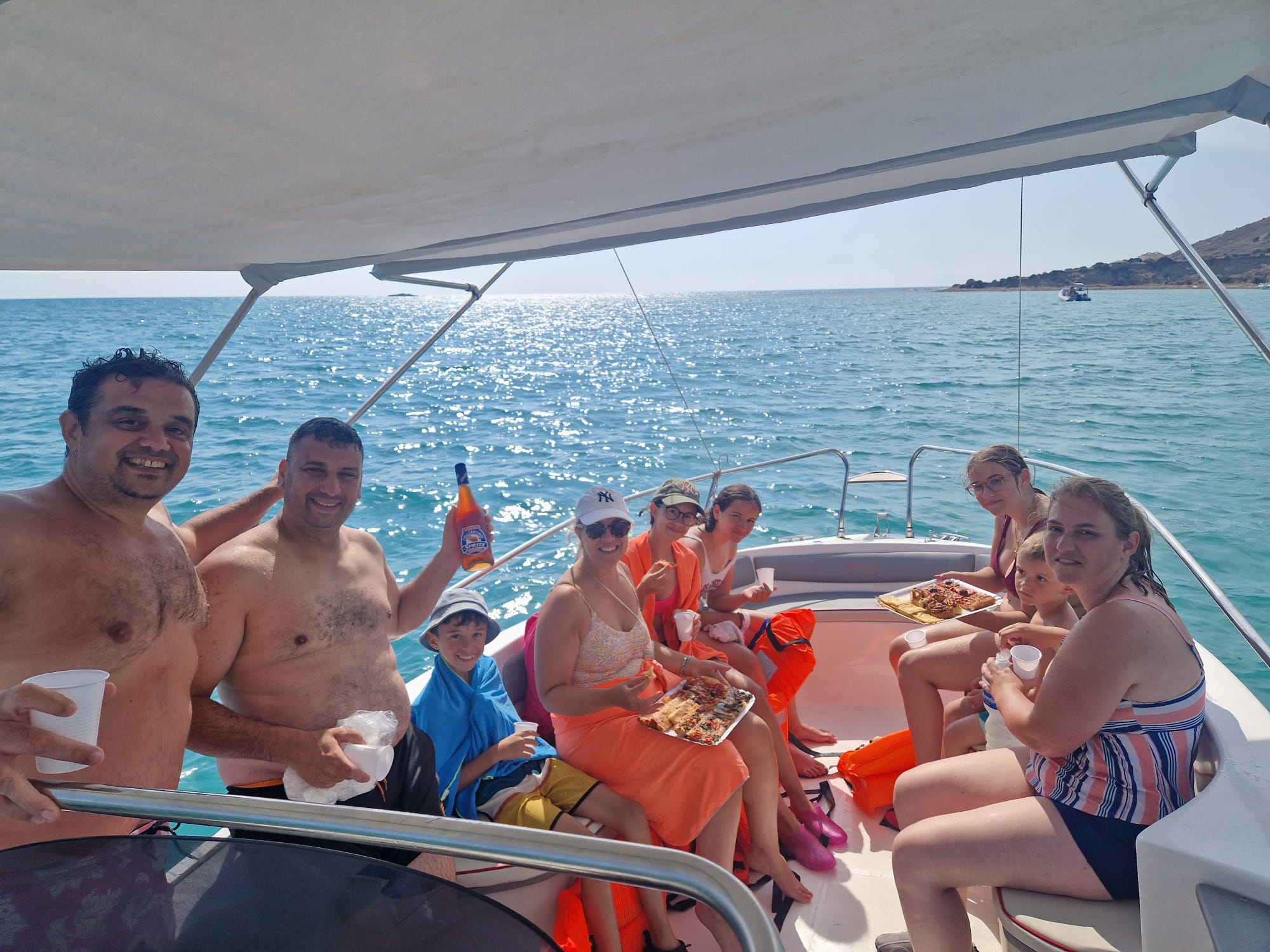 Tour in Barca ad Agrigento: Scopri le Meraviglie della Costa Agrigentina