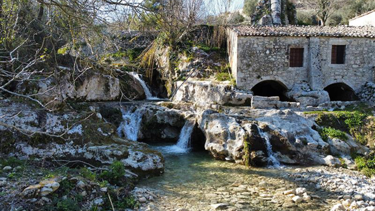 Mulino ad acqua Santa Lucia