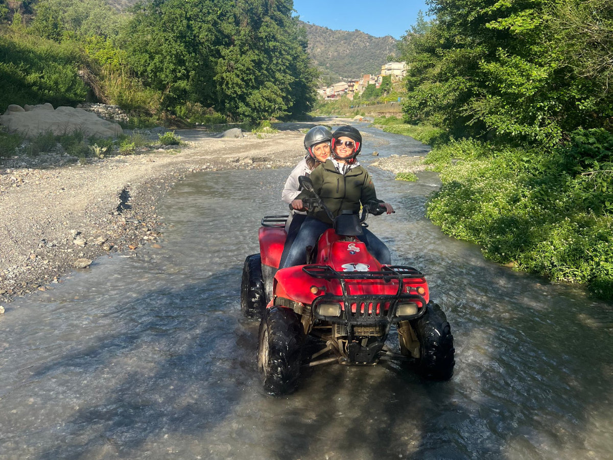 Quad Tour 2 Ore – Gole dell’Alcantara e Castiglione di Sicilia