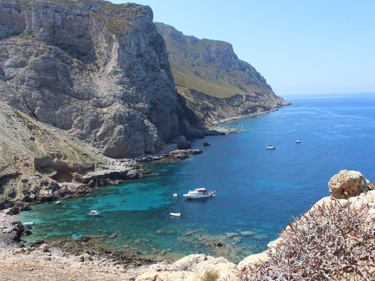 Escursione Esclusiva a Marettimo con Altamarea Wave 35