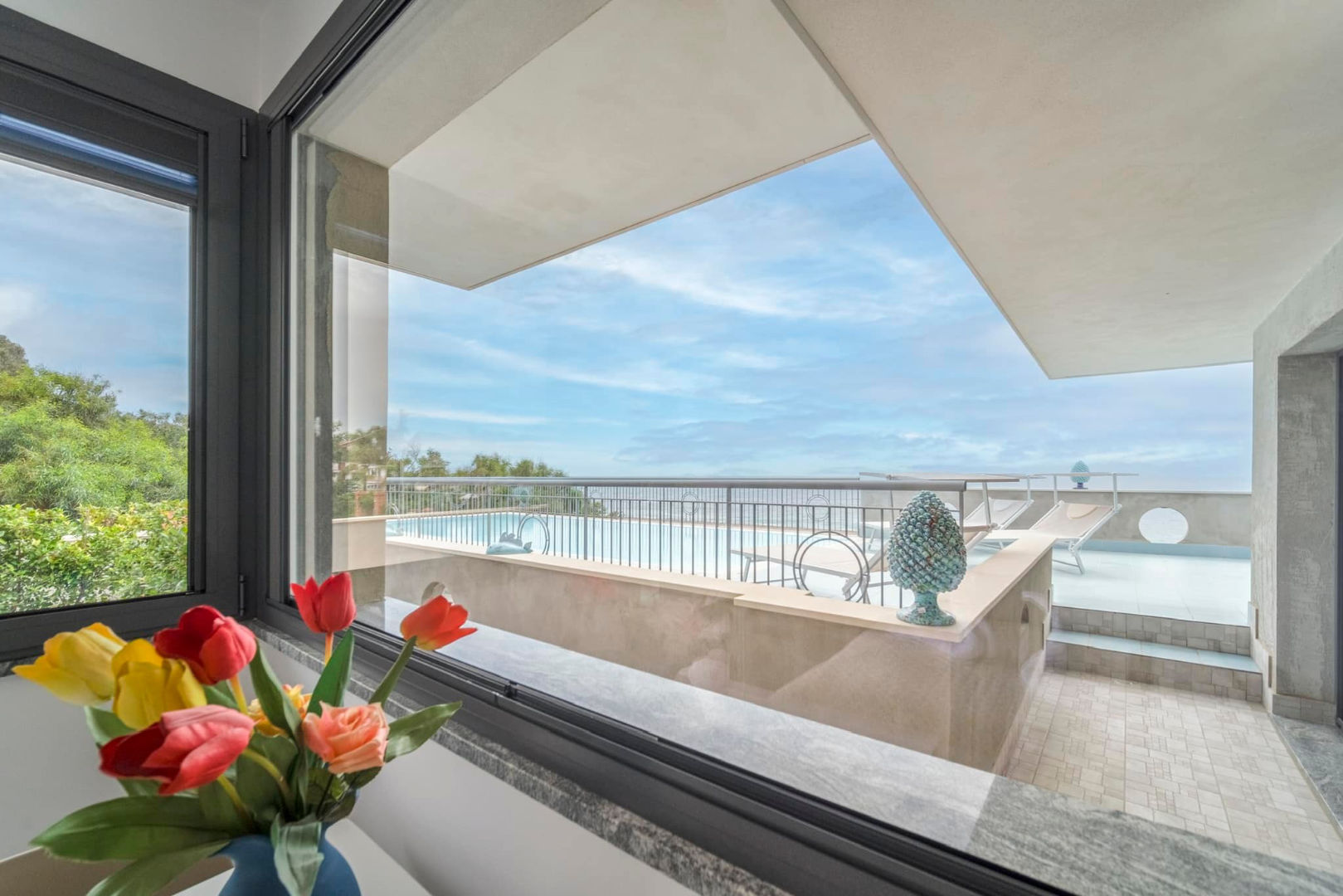 Aurora View Resort: Monolocali Beachfront Etna