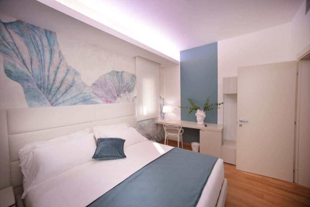 Santantonio Resort Riposto: Piscina Etna