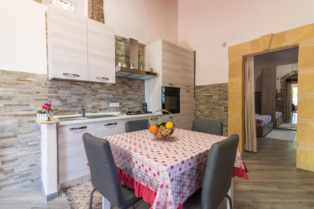 La Casina del Forno con Piscina Vista Etna