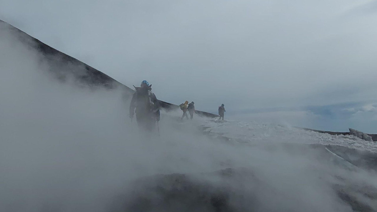 Trekking alla Valle del Bove