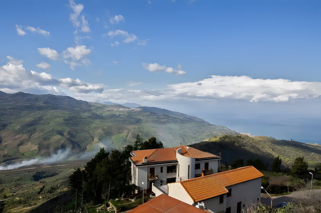 Apollo – Casa vacanza Motta D'Affermo