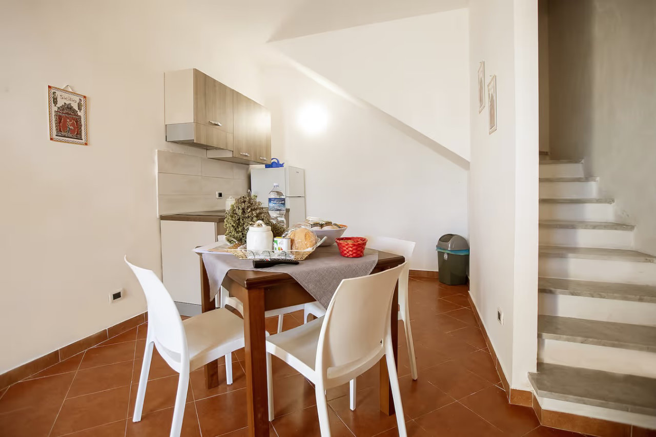 Athena – Casa vacanza vista mare a Motta D'Affermo