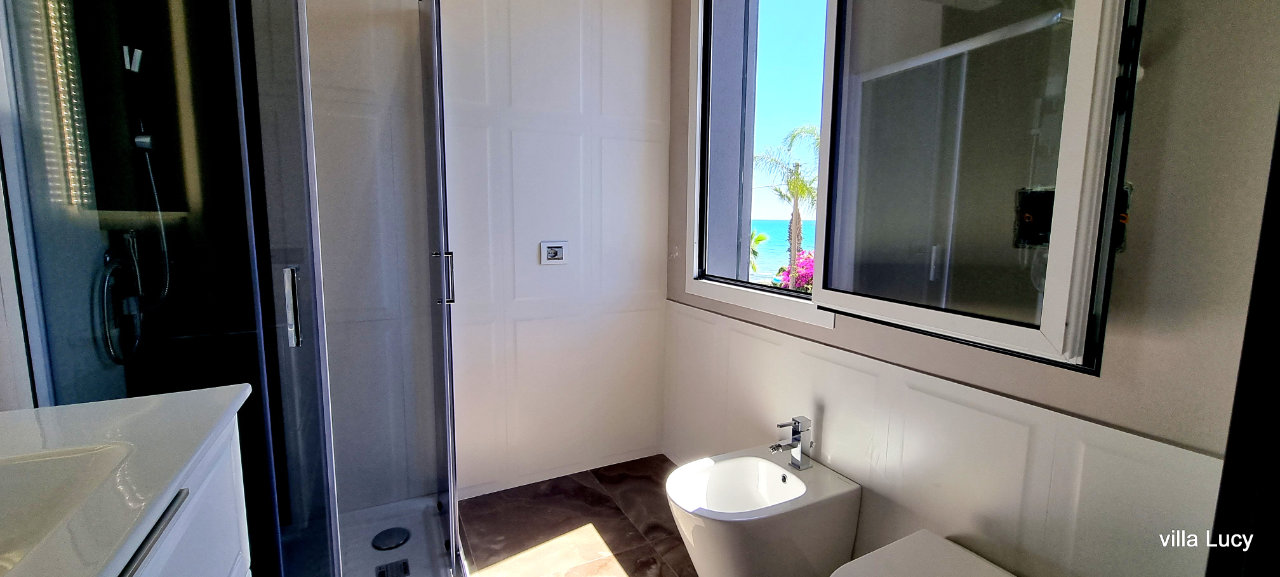 Villa Lucy Waterfront – Lusso a Donnalucata