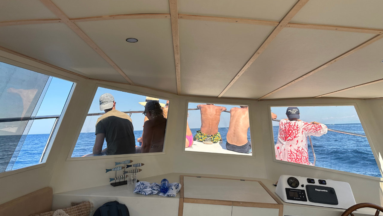 Tour in barca a Mondello 4 ore con aperitivo e bagno