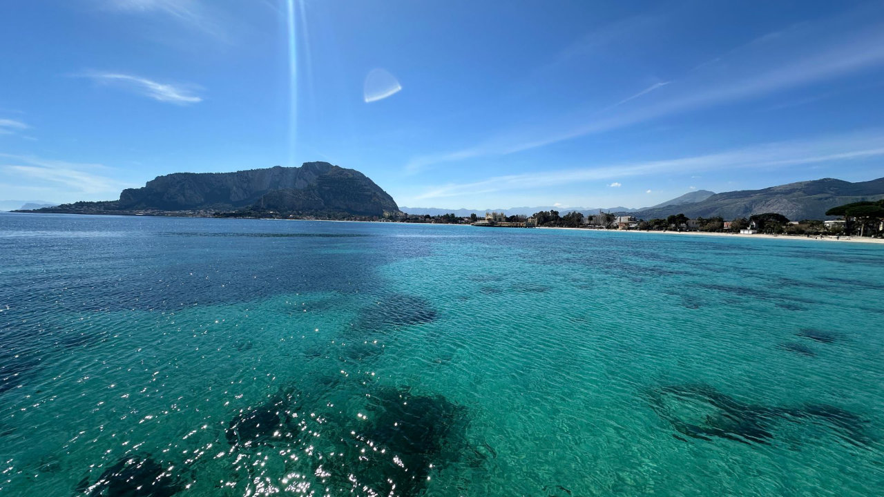 Tour in barca a Mondello 4 ore con aperitivo e bagno