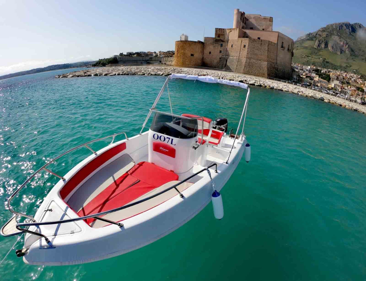 Noleggio barca Open 5.80 senza patente