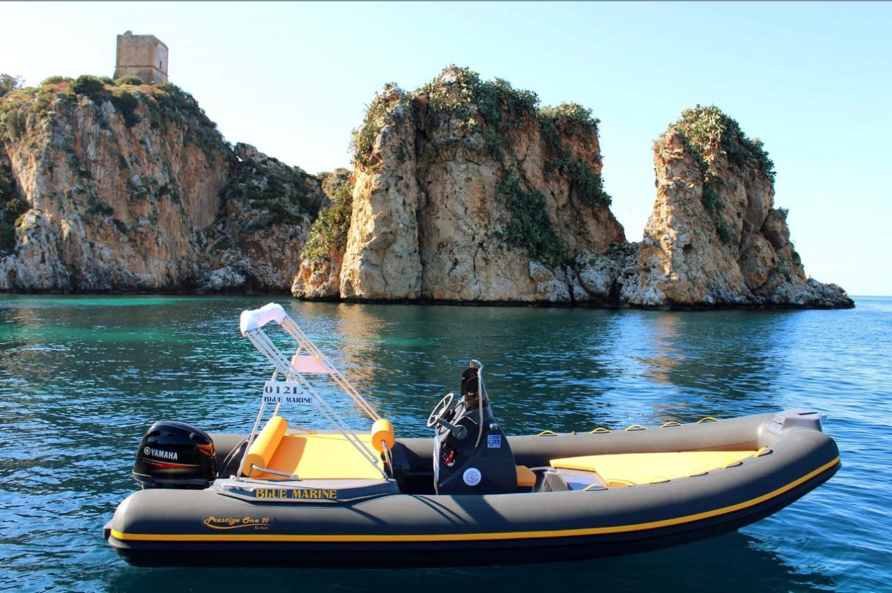 Noleggio Gommone 5.80-6.20 Senza Patente