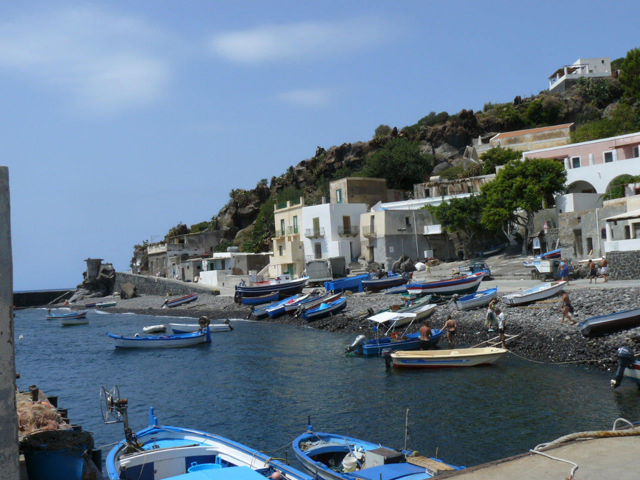 Tour in barca a Filicudi e Alicudi da Lipari