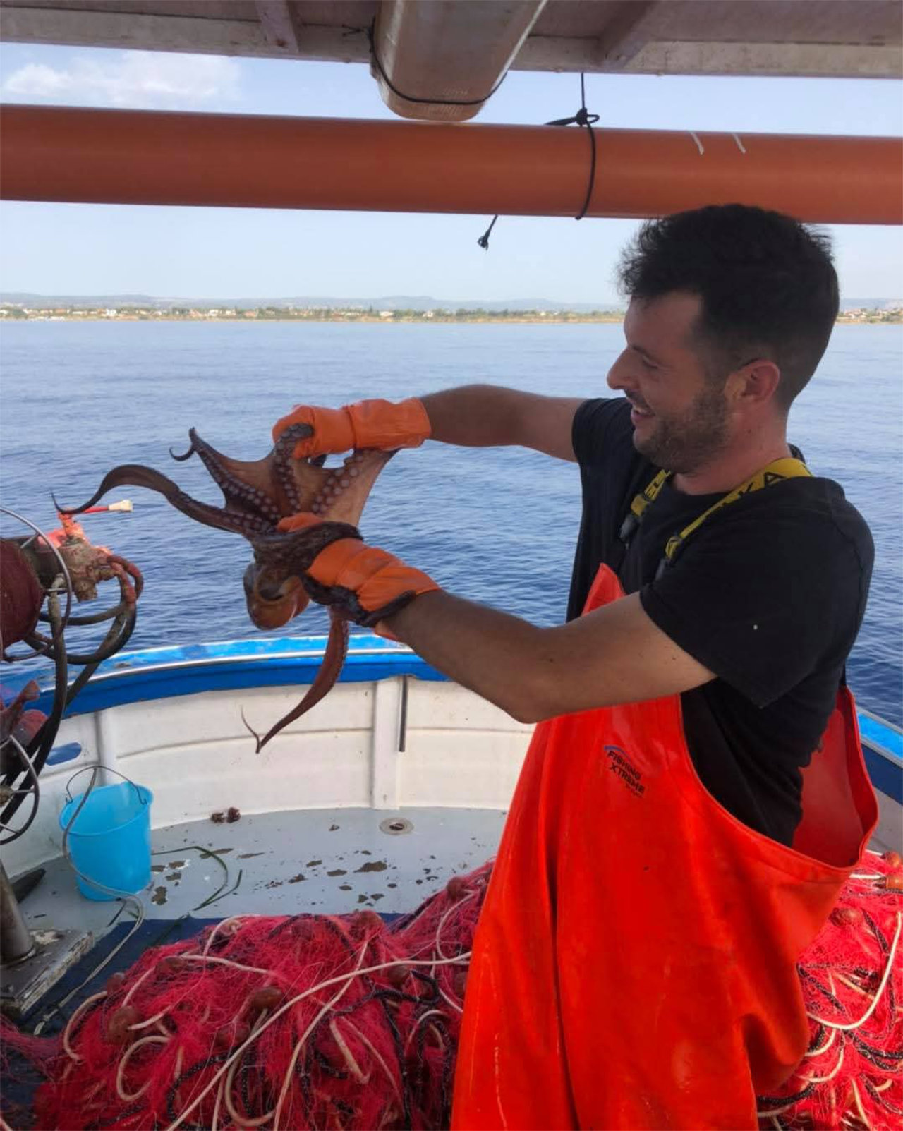 Pescaturismo all’alba a Siracusa con aperitivo e snorkeling nel Plemmirio