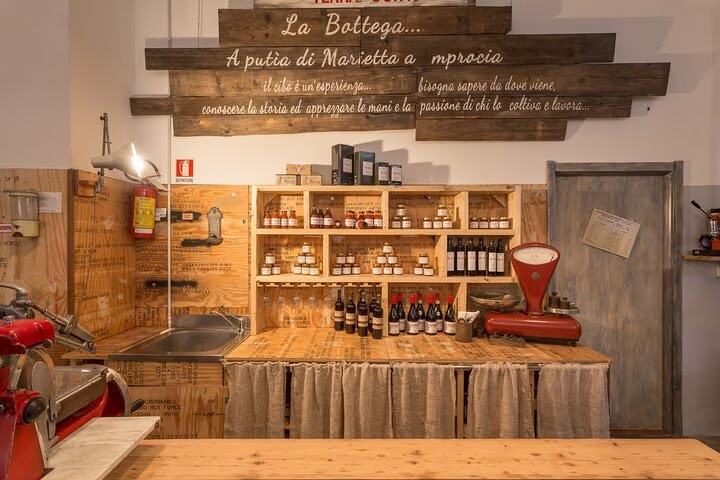 Tour dell’olio a Sortino: uliveto, frantoio e degustazione
