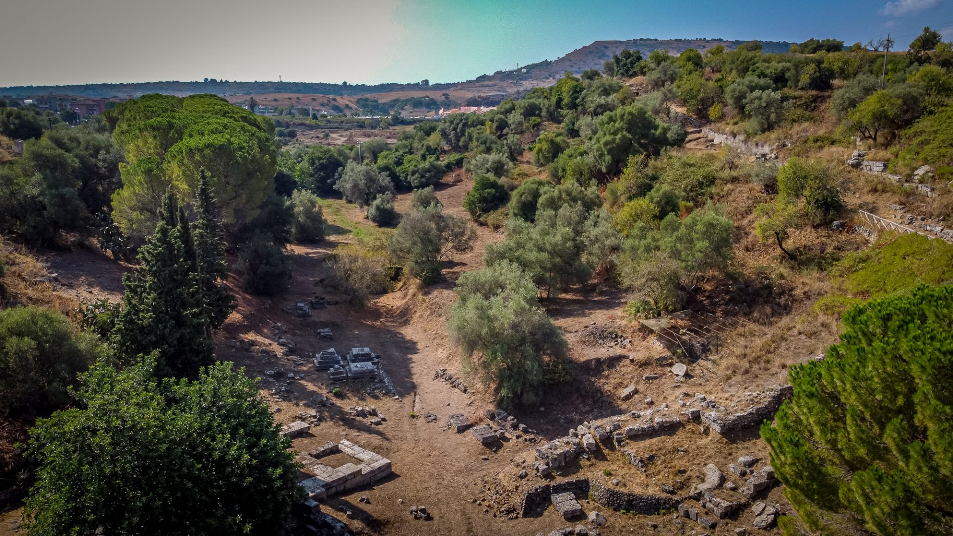 Lentini segreta: vista panoramica delle rovine del Parco Archeologico di Leontinoi