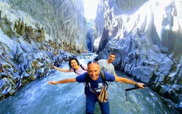 Esperienza: Etna e Gole dell’Alcantara – Avventura 2 in 1