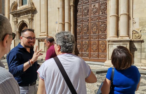 Tour Lentini: Badia Experience – Cultura e Arte Leontina